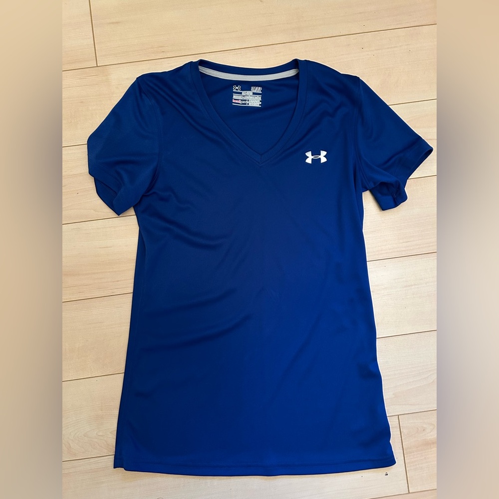 Under Armour Navy V-Neck Tee